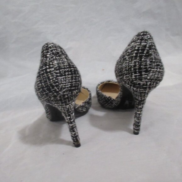 Share Jessica Simpson Pointed Toe High Heel Pumps black white tweed Gold sparkle - Picture 5 of 9